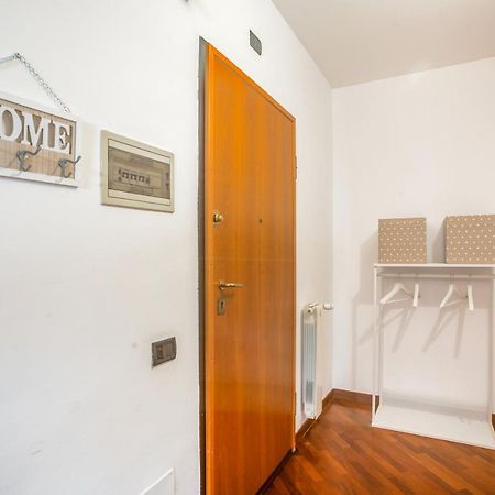Bari Waterfront Apartment Esterno foto