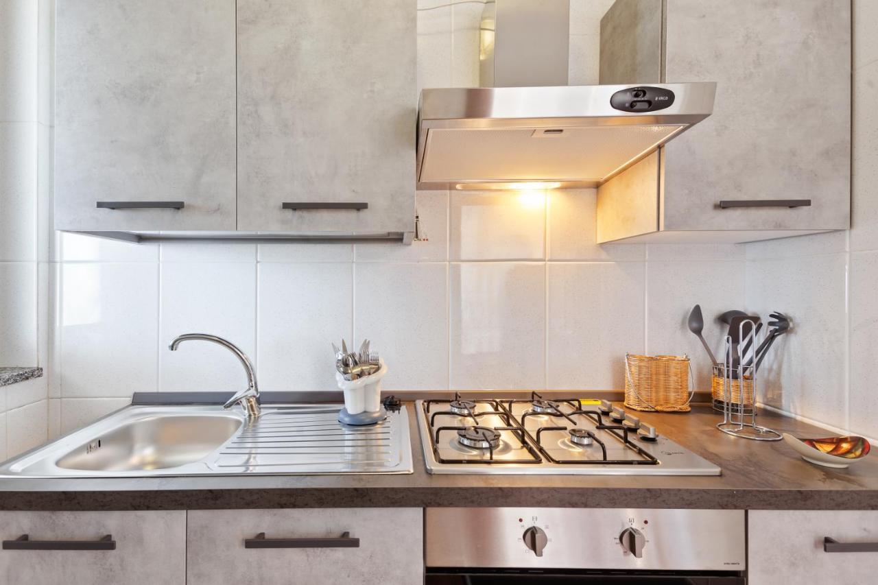 Bari Waterfront Apartment Esterno foto